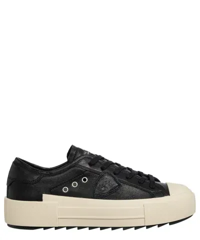 Philippe Model Paris Haute Low Sneakers In Schwarz