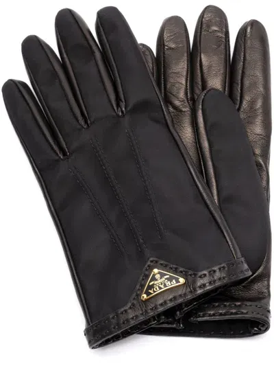 Prada Leather Gloves In Black