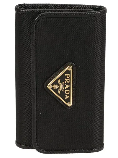 Prada Logo Plaque Tri In Black