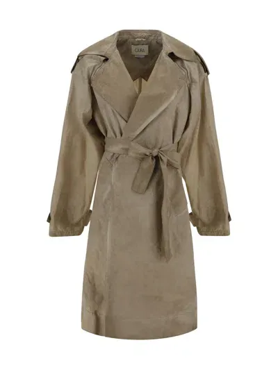 Quira Coats In Brown