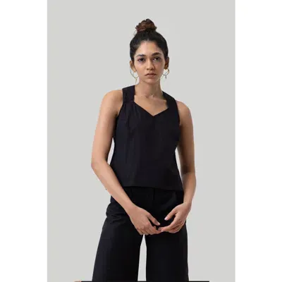 Reistor Crossback Button Up Tank Top In Black