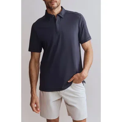 Rhone Momentum Quarter Zip Polo In True Navy