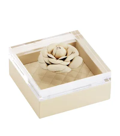 Riviere Quilted Floral Box In Ivory