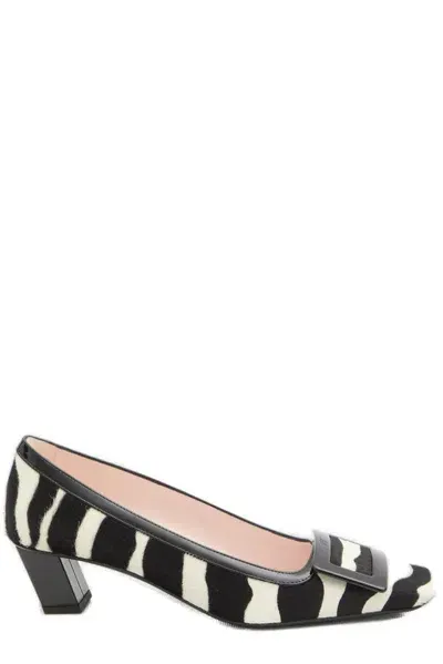 Roger Vivier 45mm Belle Vivier Pony Skin Pumps In Black,white