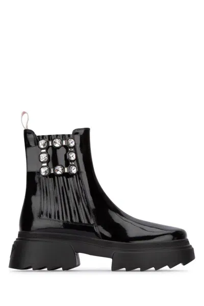 Roger Vivier Boots In Black