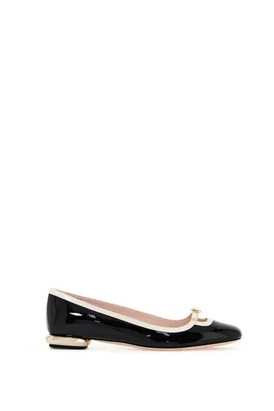 Roger Vivier Patent Leather Ballet Flats With Engraved Buckle In Black