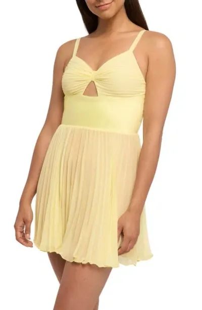 Rya Collection Malibu Pleated Chemise In Sunshine