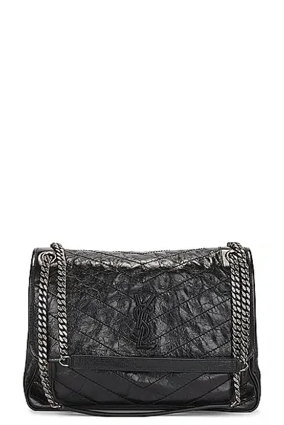 Saint Laurent Large Niki Chain Bag In Noir