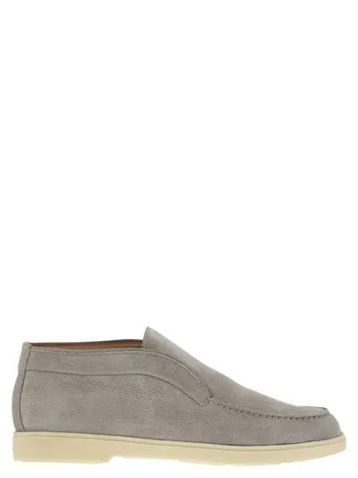 Santoni Desert Boot In Nubuck In Light Grey