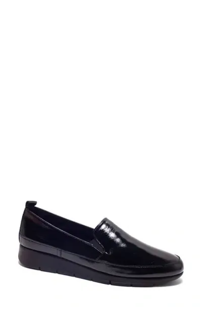 Saydo Frida Wedge Loafer In Black