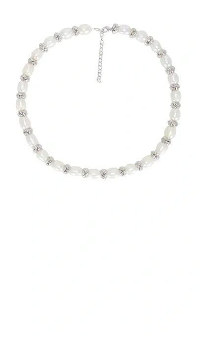 Shashi Paloma Pearl Necklace In Ivory