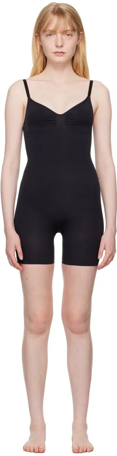 Skims Seamless Sculpt Mid Thigh Bodysuit In Onyx