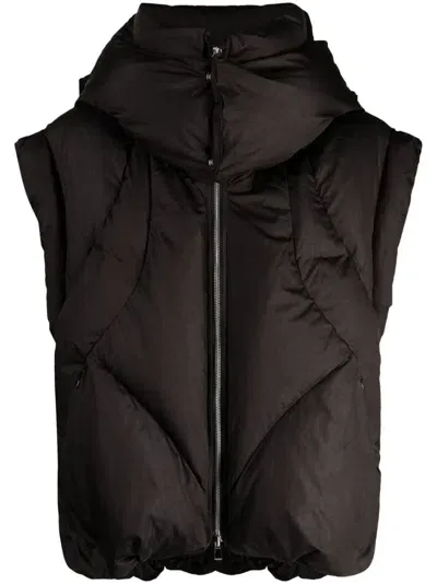 Songzio Hooded Padded Gilet In Black