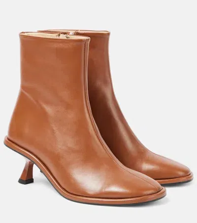 Souliers Martinez Meyer Leather Ankle Boots In Brown