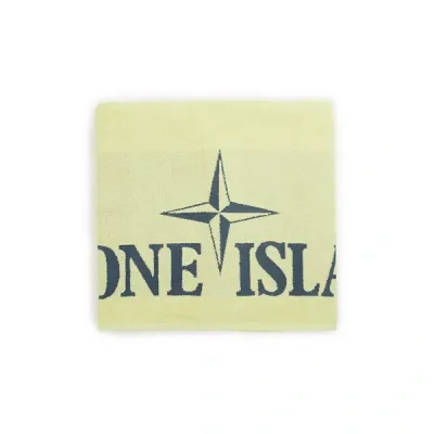 Stone Island Beach Towel In Green