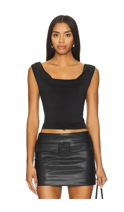 Superdown Calla Top In Black