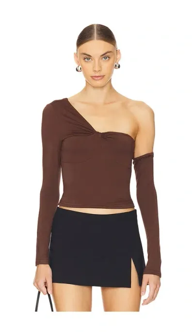 Superdown Sable Top In Chocolate Brown