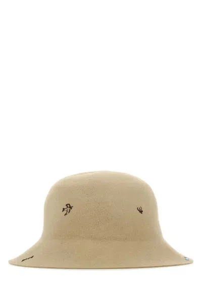 Superduper Hats In Beige O Tan