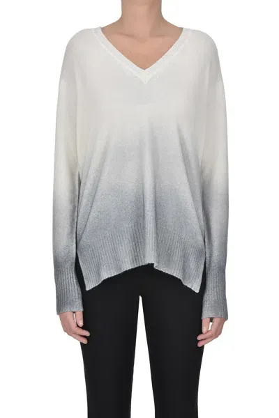 Tabaroni Cashmere Gradient Effect Cashmere Pullover In Grey