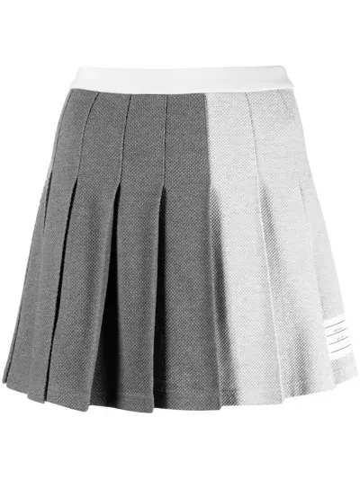 Thom Browne Two-tone Pleated Skirt In Grau