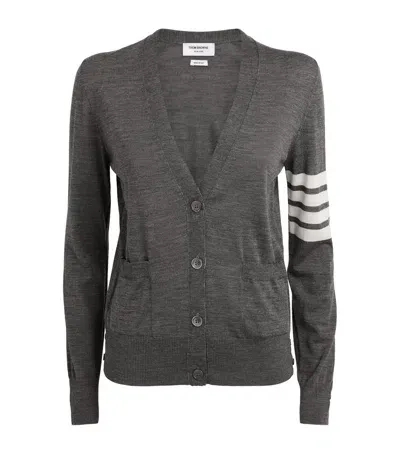 Thom Browne Wool Relaxed 4-bar Cardigan In Grey