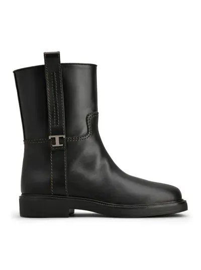 Tod's Leather Ankle Boot In Black