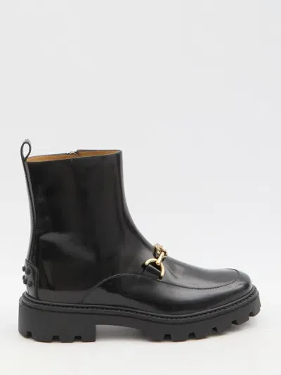 Tod's Leather Ankle Boots In Black