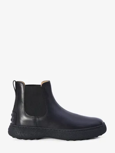 Tod's Leather Chelsea Boots In Black