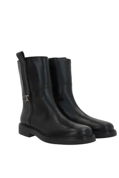 Tod's Boots In Black