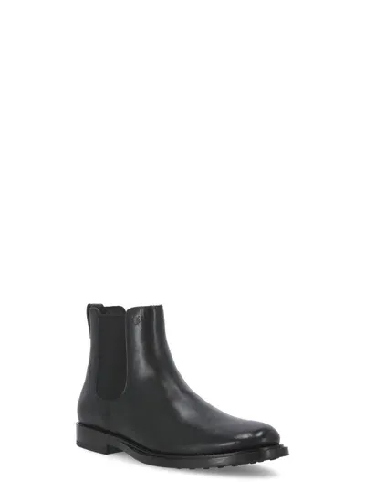 Tod's Boots In Black