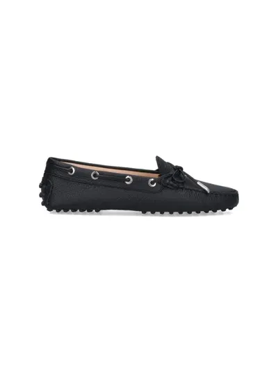 Tod's Gommino Loafers In Black