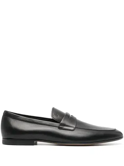 Tod's Leather Loafers In Black