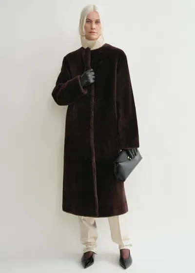 Totême Soft Shearling Coat Bark