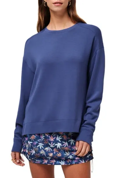 Travismathew Lacewings Crewneck Sweatshirt In Oceana