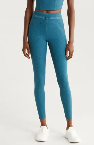 Travismathew Painted Sky Pocket Leggings In Heather Legion Blue