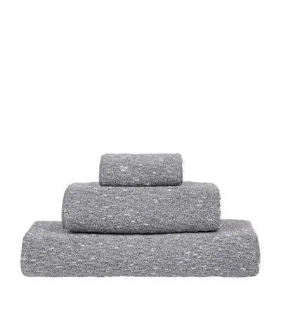 Uchino Binchotan Hand Towel In Gray