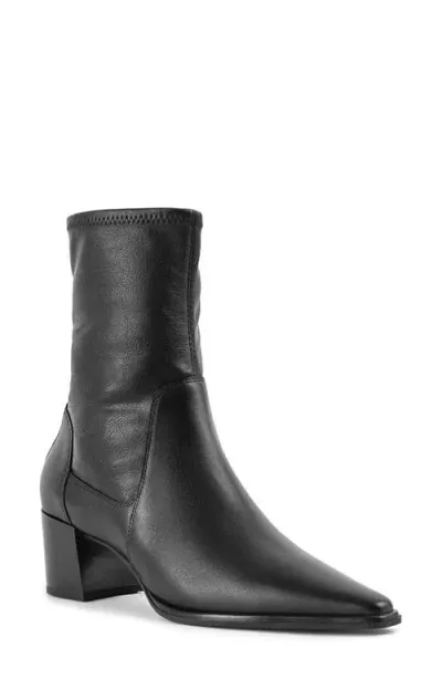 Vagabond Shoemakers Giselle Pointed Toe Bootie In Black