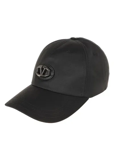 Valentino Garavani Vlogo Cap In Nero Rutenio