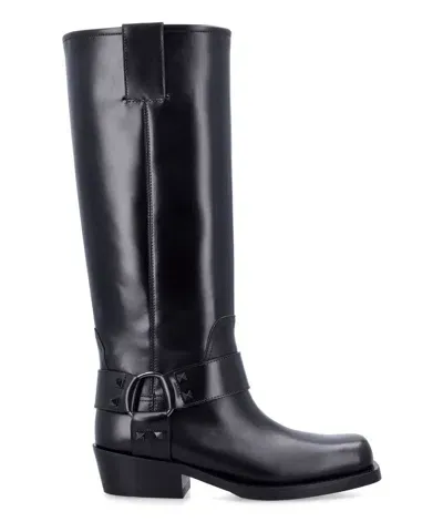 Valentino Garavani Boots In Black