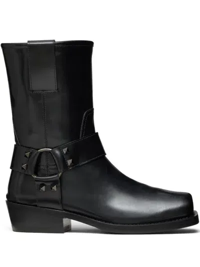 Valentino Garavani Boots In Black