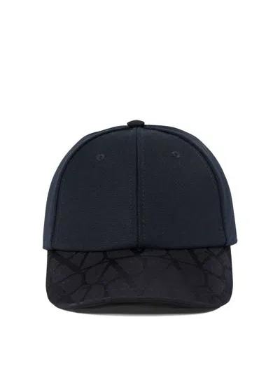 Valentino Garavani Iconographic Print Visor Cap In Black