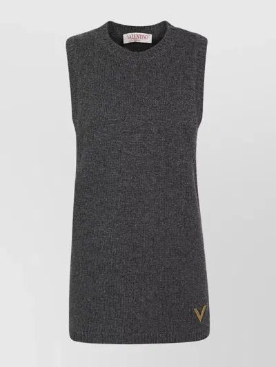 Valentino Logo-plaque Knitted Top In Grey