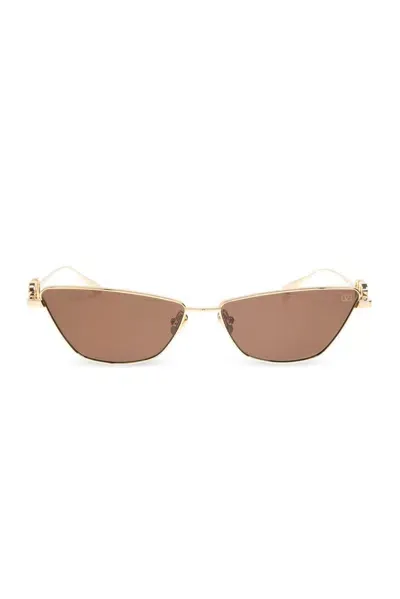 Valentino Garavani Valentino Eyewear Cat In Gold