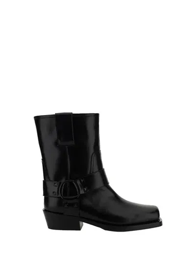 Valentino Garavani Boots In Black