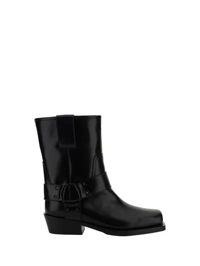 Valentino Garavani Boots In Black