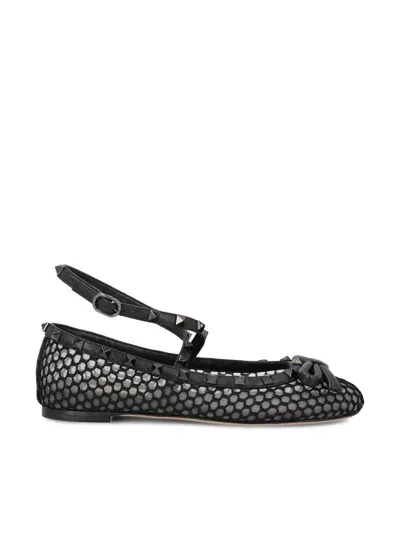 Valentino Garavani Low Shoes In Black