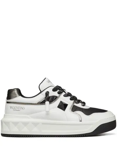 Valentino Garavani One Stud Xl Leather Sneakers In White