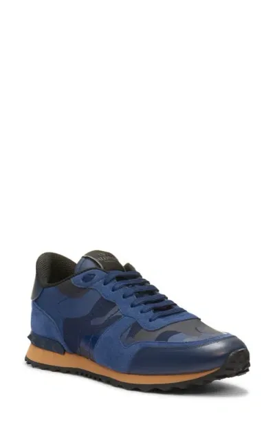 Valentino Garavani Rockrunner Sneaker In Blue