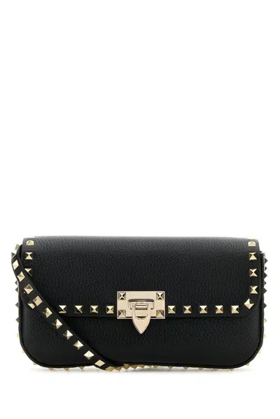 Valentino Garavani Medium Leather Rockstud Shoulder Bag In No Nero