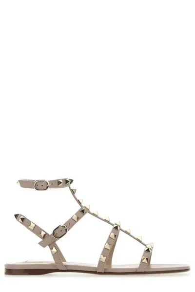 Valentino Garavani Rockstud Open Toe Sandals In Pink